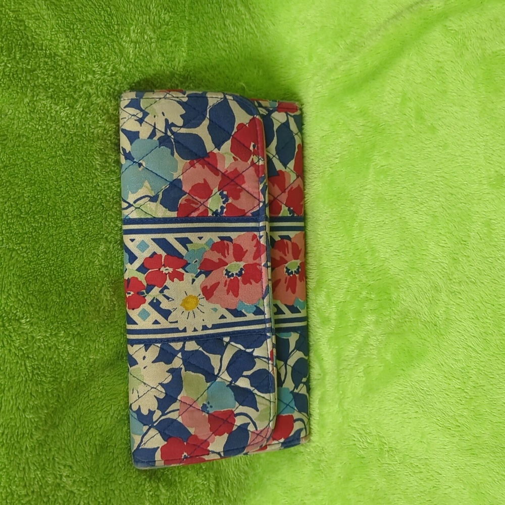 Vera Bradley wallet